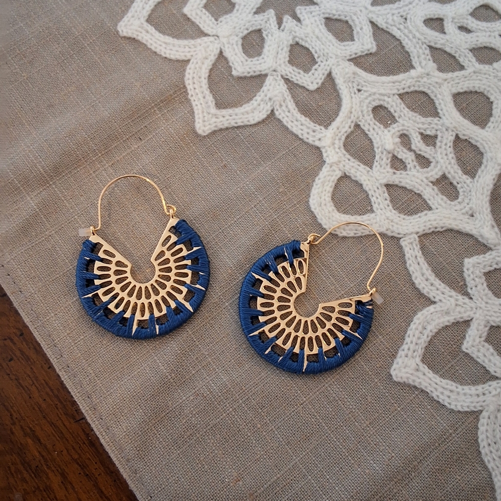 💥SALE💥NEW Blue & Gold Bohemian Earrings
